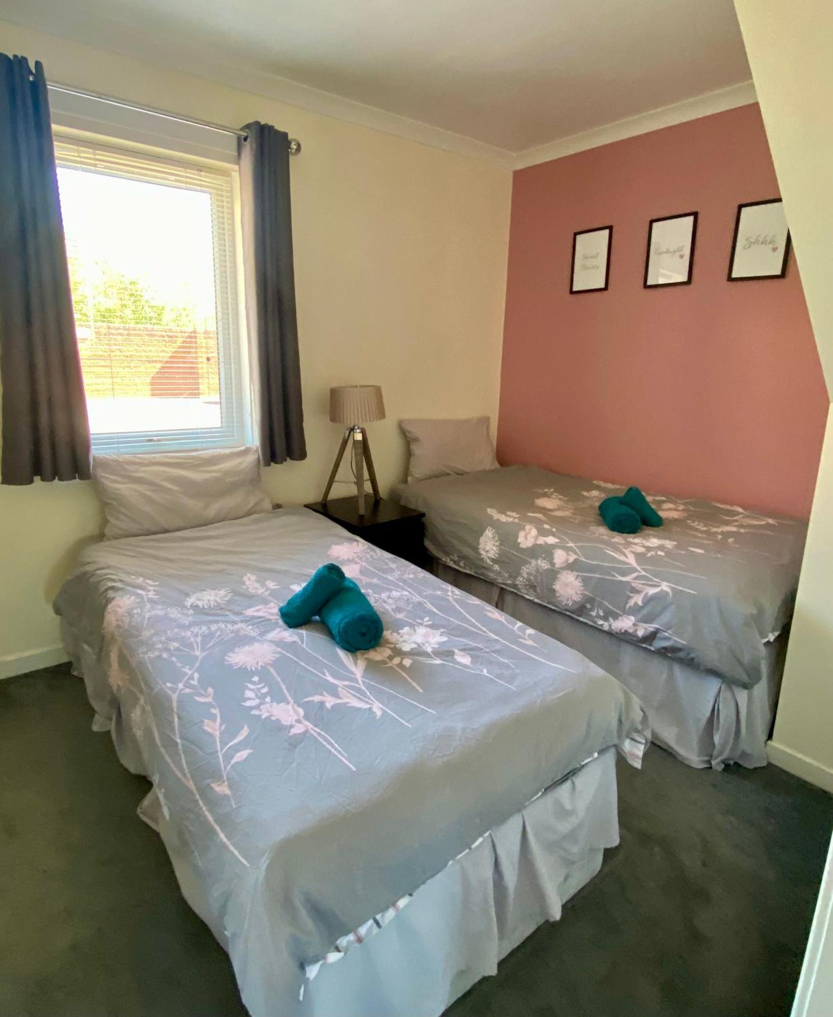Cosy Cottage With Free Parking Close To Airport 爱丁堡 外观 照片